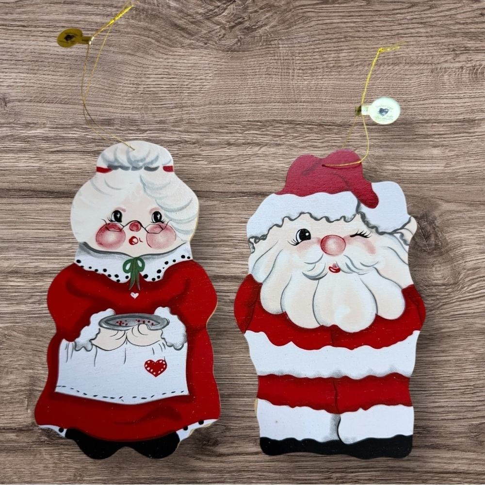 Vintage 1987 Santa & Mrs Claus “Tender Heart” Ornaments